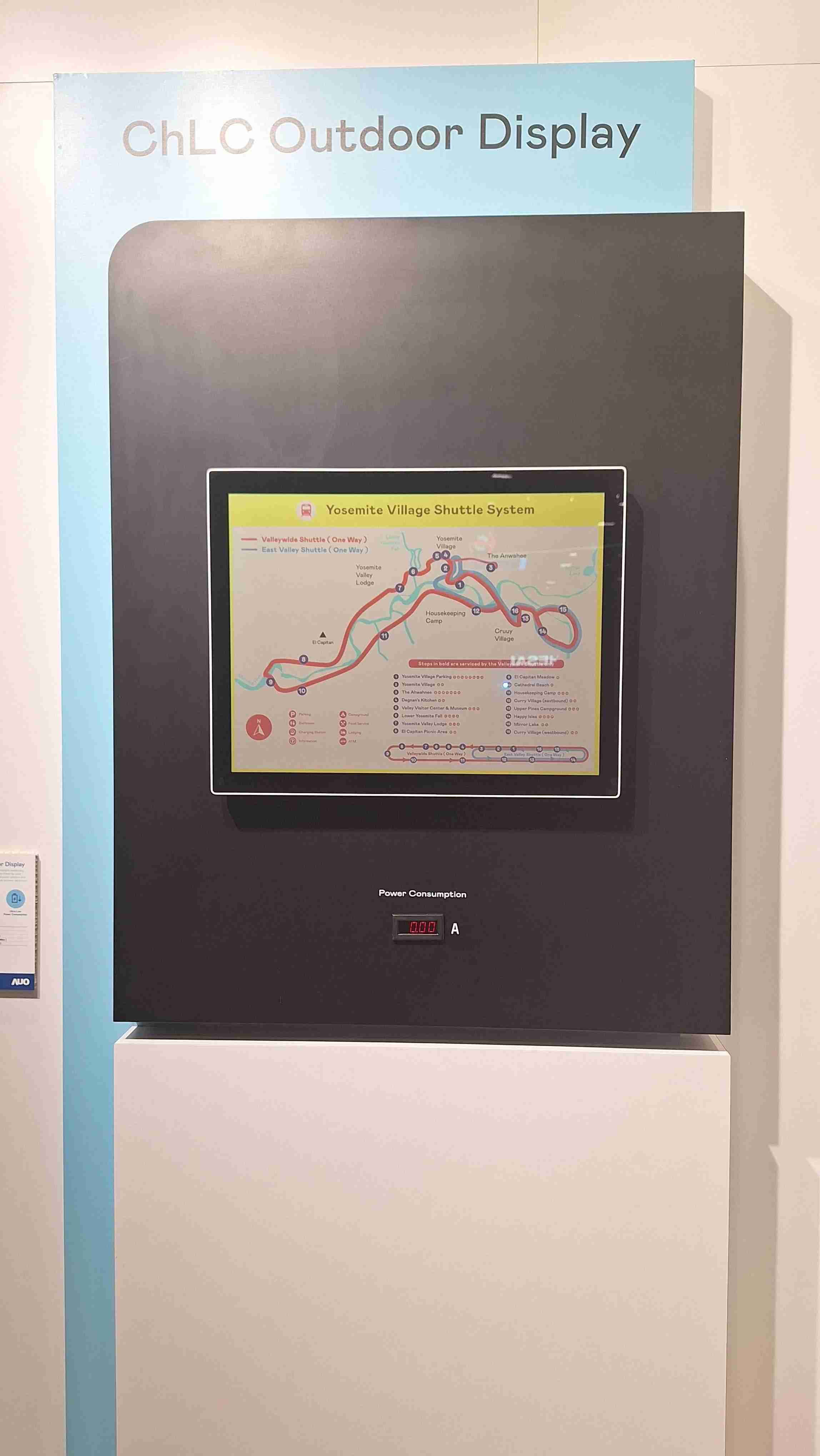 william威廉中文官网的「胆固醇液晶超低耗能户外全彩显示器」不只环保省电，，，且符合户外严苛使用环境，，拥有在摄氏-30度至85度下的宽温使用优势，，，并且强光愈强愈能呈现绝佳的色彩饱和度及显示效果，，，易于安装的特性将成为户外电子看板的新首选。。