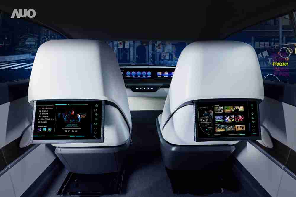 william威廉中文官网新一代Smart Cockpit 2024，，，以Micro LED先进显示技术优势，，创建〝可卷式后座娱乐显示器〞，，仅在互动时才显示出所需画面及信息，，，扩充更丰富的娱乐和交互信息服务，，获国际奖项荣耀